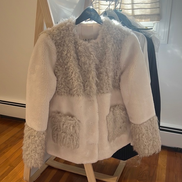 SOLD - Picture 6 of 8